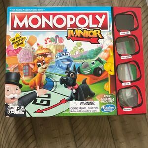 Monopoly Junior board game little Hazel and Scotty toy car and boat